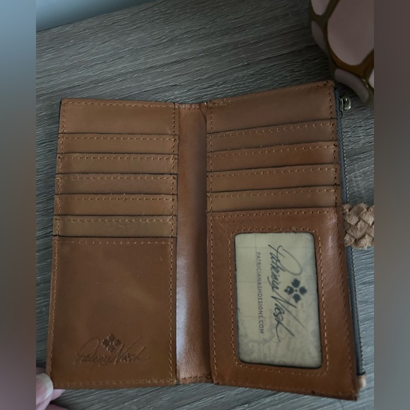 Patricia Nash Braided Nazari Biscuit Wallet 6.75" W X 3.5" H X 0.5" D - Picture 3 of 5
